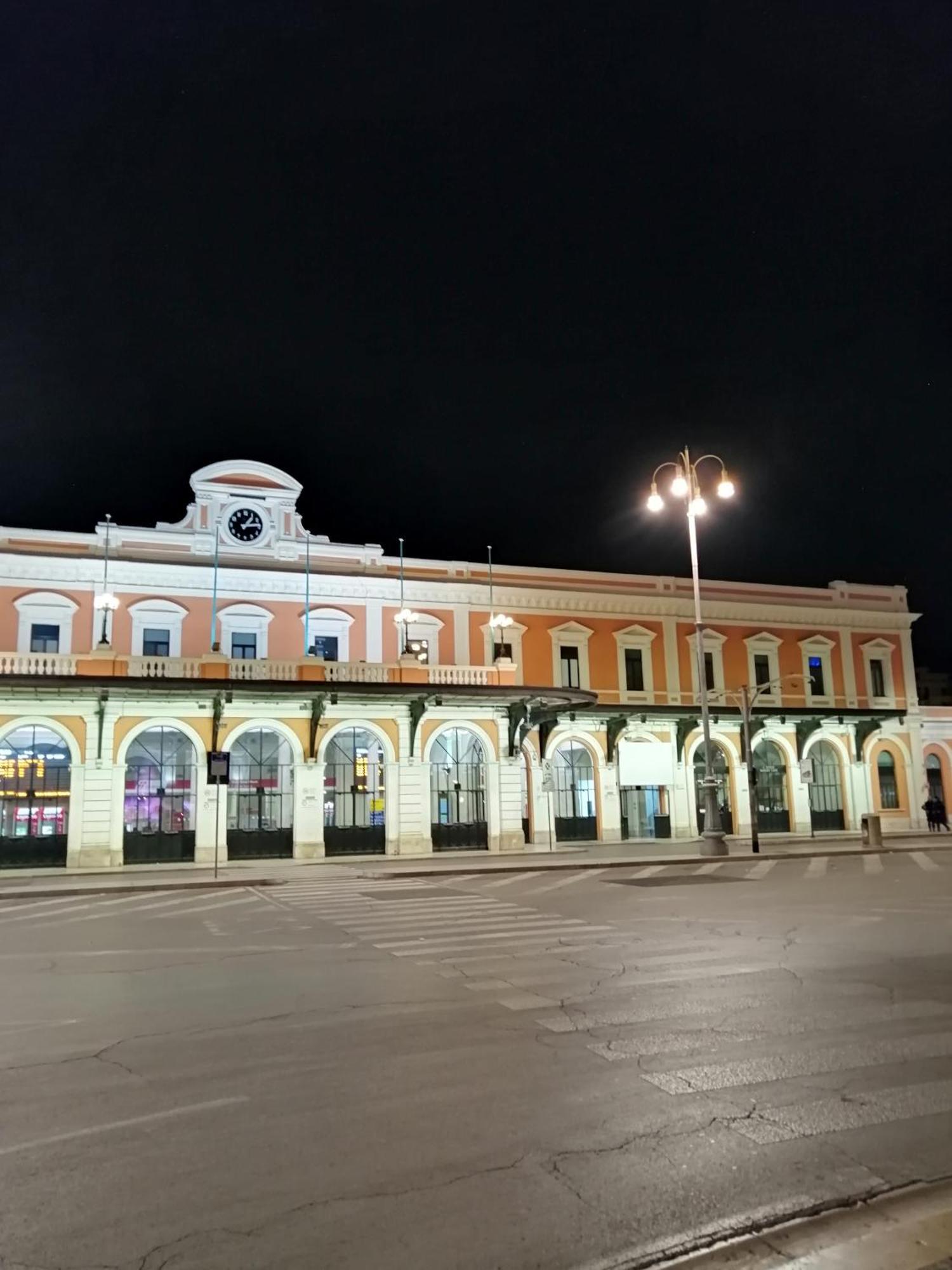 Kalefati Palace Loc.Turistica Bari Eksteriør bilde